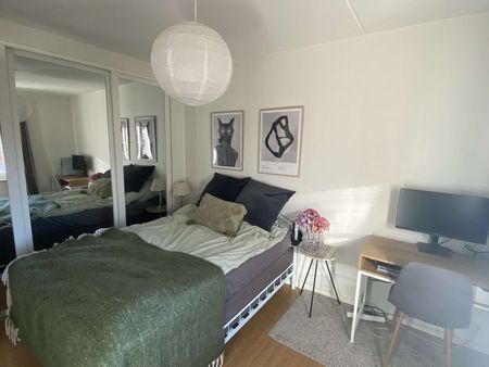 Sorögatan, Kista - Photo 4