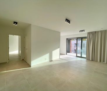 Appartement te huur - Photo 1