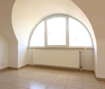 Appartement te huur in Eeklo voor € 735 met 2 slaapkamers - Photo 1