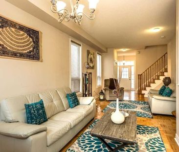 For Lease - 799 Khan Crescent Unit# UPPER, Mississauga, Ontario - Photo 6