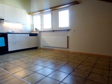 HEIMELIGE DACHWOHNUNG IM HERZEN VON BÜSSERACH - Photo 4