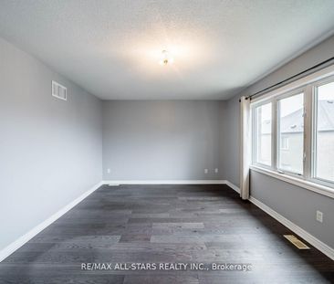 For Lease - 138 Yakefarm Boulevard, Whitchurch-Stouffville, Ontario - Photo 6