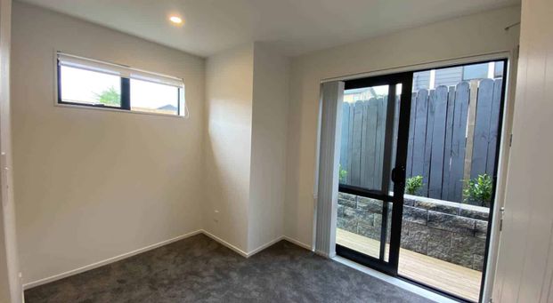 Brand New Townhouse - Pakuranga Heights - Photo 1