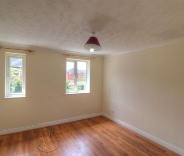 St Marys Road, Evesham - Photo 3