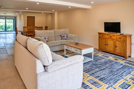 Bobble Court - Photo 3