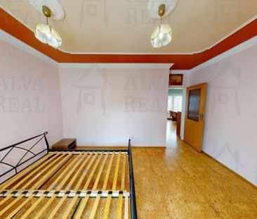 Pronájem bytu 2+1 61 m2 - Fotografie 4