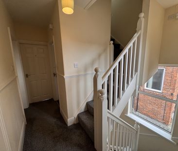 Tang Hall Lane, Tang Hall - P1582 - Photo 5