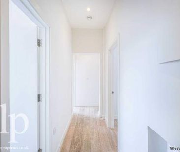 2 bedroom property to rent in London - Photo 6