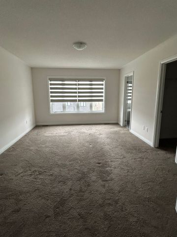 For Lease - 11 Federica Crescent, Wasaga Beach, Ontario - Photo 3