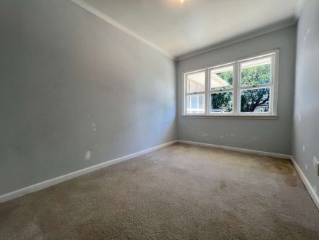 Two bedrooms w/ Large Rumpus Room - Photo 3