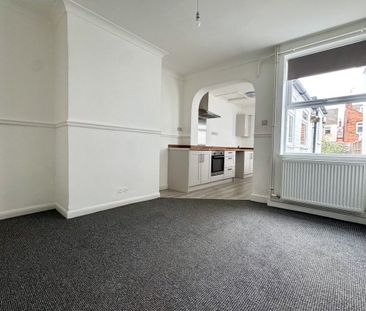 Edward Street - Photo 2