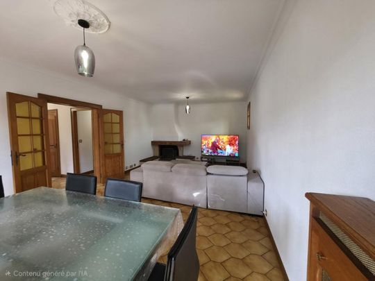 Location Maison 7 pièces 184m² ANTIBES 06600 - Photo 1