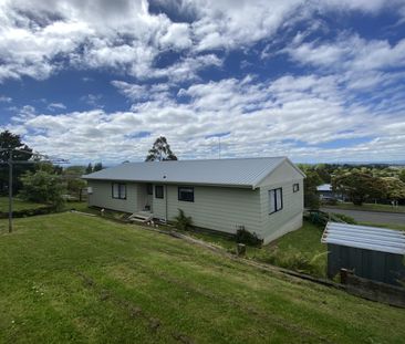 11 Kowhai Street - Photo 2