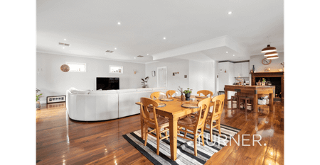 Heritage home in sought after Cumberland Park - Photo 2