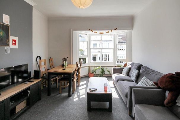 5 bedroom maisonette to rent - Photo 1