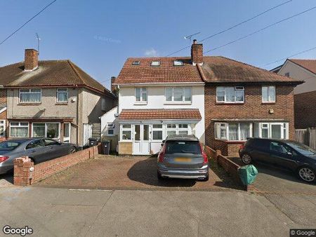 5 Bed Semi-Detached House, Leyswood Drive, IG2 - Photo 5