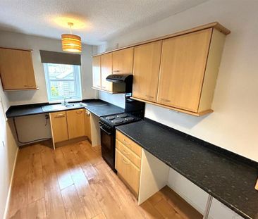 2 bedroom semi-detached house to rent - Photo 1