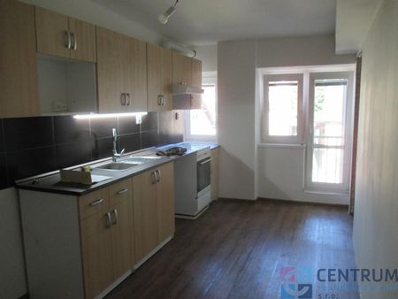 Pronájem bytu 2+kk 43 m² - Fotografie 3