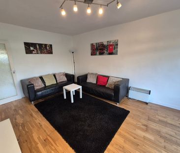 1 Bed Flat, Cambridge Road, SW20 - Photo 2