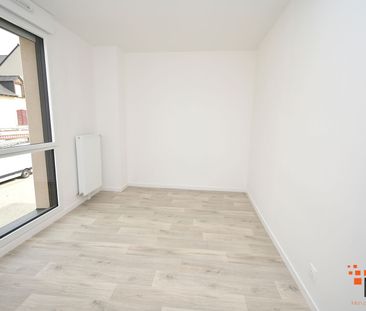 Location Appartement 3 pièces 61m² - Photo 3