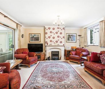 6 bedroom detached house to rent - Photo 4