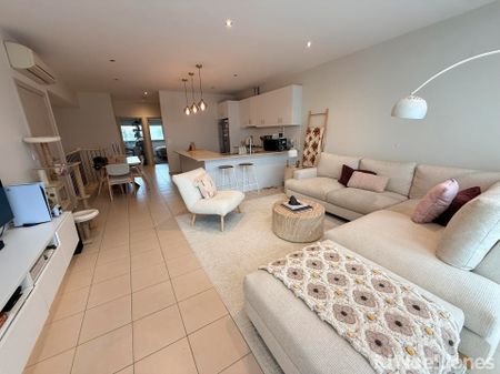 12A High Street, DONCASTER - Photo 5