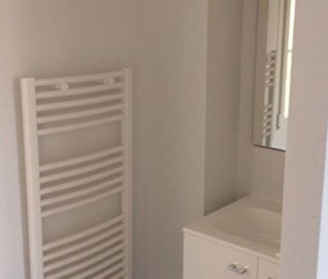 Appartement à louer 2 pièces • Tours - Photo 4