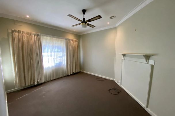 52 Lambie Street, - Photo 1