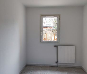 Location Appartement 2 pièces 30m² SETE 34200 - Photo 4