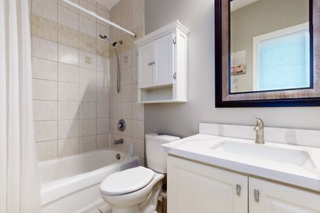 For Lease - 80 Moores Beach Road, Georgina, Ontario - Photo 2