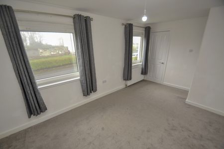 2 bed semi-detached house to rent in Lochaline Avenue, Paisley, PA2 - Photo 5