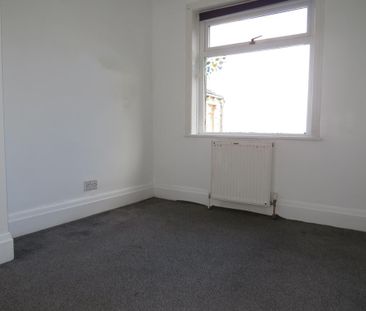 2 bedroom house to rent - Photo 3