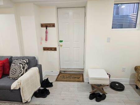 For Lease - 1460 White Oaks Boulevard Unit# Bsmt, Oakville, Ontario - Photo 5