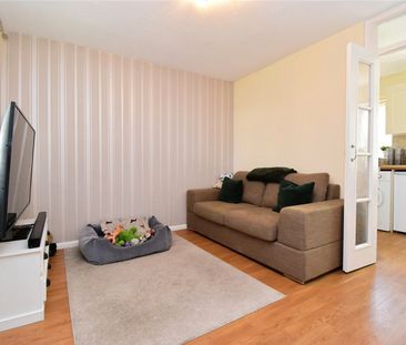 Pollards Green, Chelmsford, Essex, CM2 6UH - Photo 2