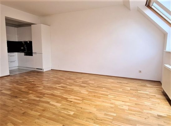 REMBRANDTSTRASSE, TERRASSENHIT, 103 m² Maisonette mit 15 m2 Terrasse, 4 Zimmer, Komplettküche, 2 Bäder, Galerie, Augarten-Nähe - Photo 1