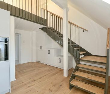 Modern living on two levels - 2.5-room duplex apartment with charm - Photo 4