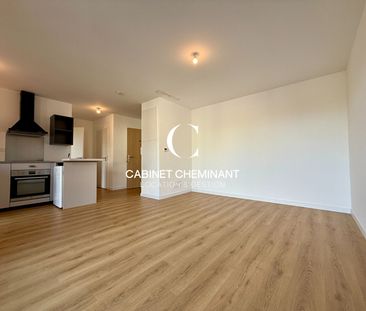 Location Appartement 2 pièces 45m² - Photo 2