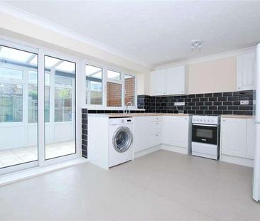 Grange Road, Guildford, Surrey, GU2 - Photo 6
