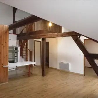 Location appartement 3 pièces - 80.09m² à Chaumont (52000) - Photo 1