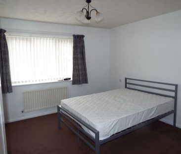 Bedlam Wood Road Northfield, Birmingham - Photo 3