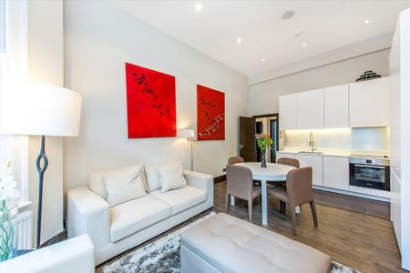 [SHORT LET] Elegant first-floor living in the heart of SW5. Utilities and weekly housekeeping service included in the rent. - Photo 4