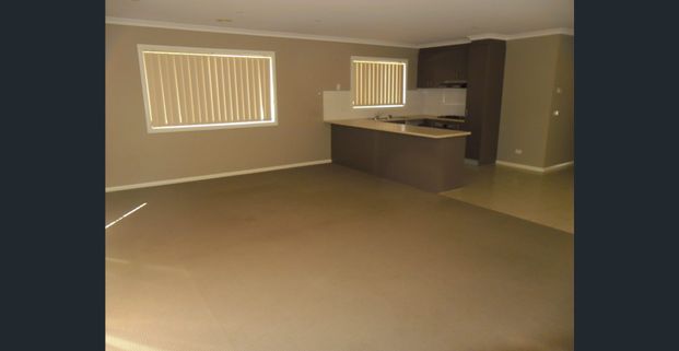 Home at Its Best! – Quiet, Convenient & Packed with Features! - Photo 1