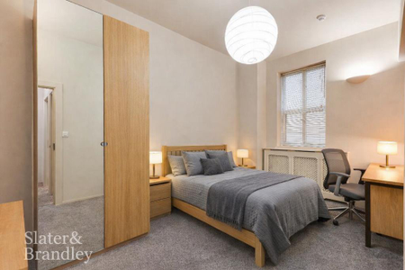 4 bedroom apartment to rent - Photo 5