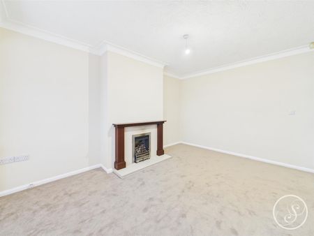 Banksfield Avenue, Yeadon, Leeds, LS19 - Photo 2