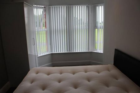 7 bedroom house to rent - Photo 4