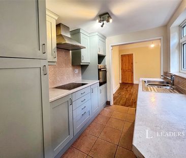 2 bedroom house to rent Lincoln Road, Peterborough, Cambridgeshire,... - Photo 2