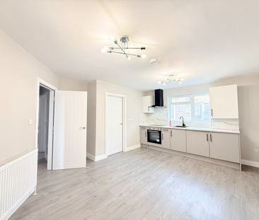 2 Bed Flat, Putney High St, SW15 - Photo 4