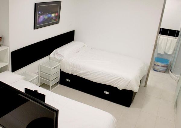 Plaza de Chamberí, Madrid, Community of Madrid 28010