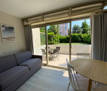 Location Appartement 1 pièce 32m² CANNES 06400 - Photo 2
