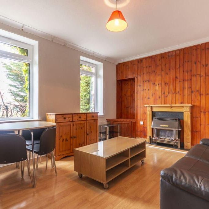 2 bedroom flat to rent - Photo 1